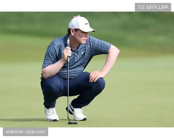 舍夫勒卫冕球员锦标赛，评论指出其铁杆精准度已成统治性武器